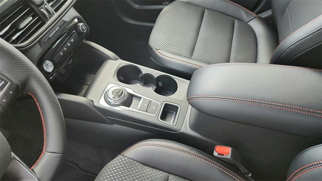 new 2025 Ford Escape car, priced at $25,879