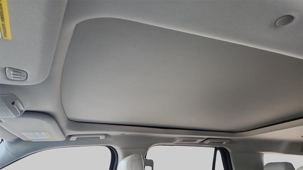 used 2019 Ford Expedition car, priced at $28,000