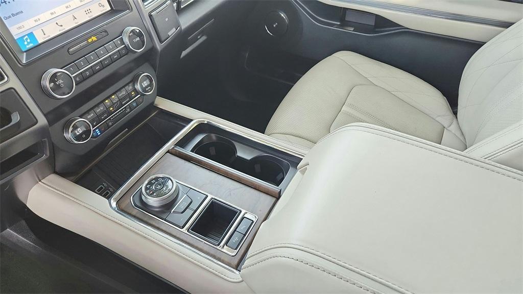 used 2019 Ford Expedition car, priced at $28,000