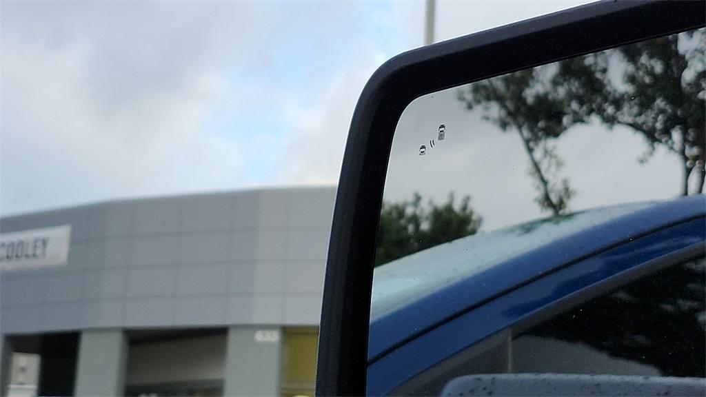 new 2025 Ford F-150 car, priced at $39,841