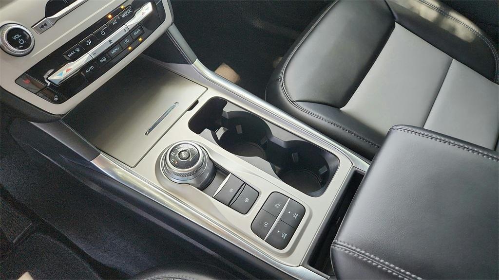 used 2023 Ford Explorer car, priced at $29,500