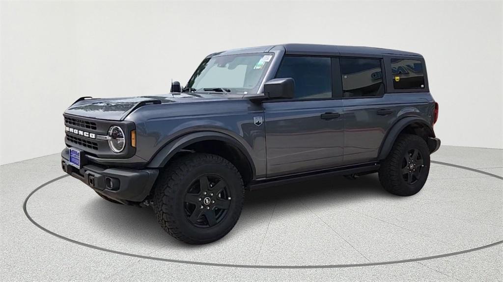 new 2025 Ford Bronco car, priced at $43,580
