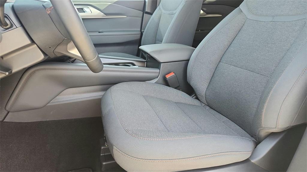 new 2025 Ford Explorer car, priced at $35,148