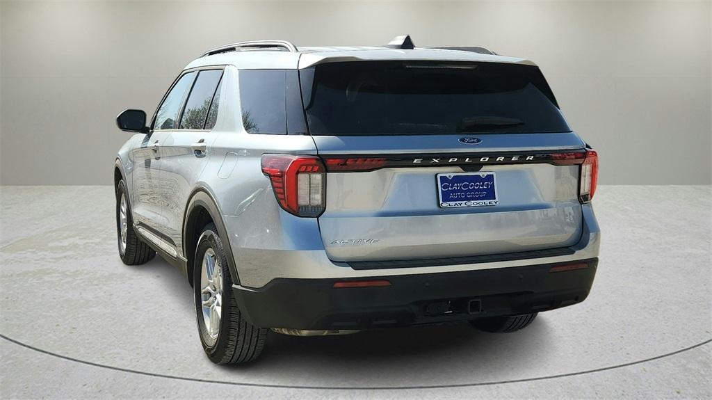 new 2025 Ford Explorer car, priced at $35,148