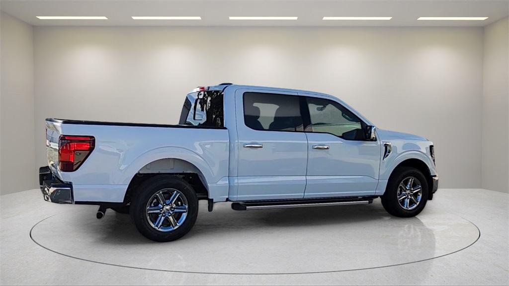 new 2025 Ford F-150 car, priced at $44,017
