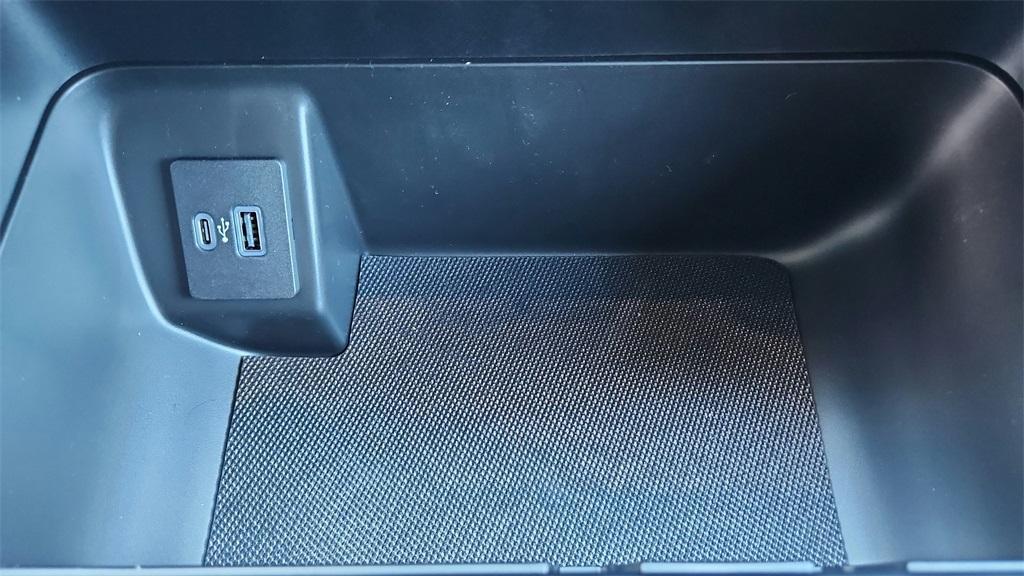 new 2025 Ford F-150 car, priced at $47,585
