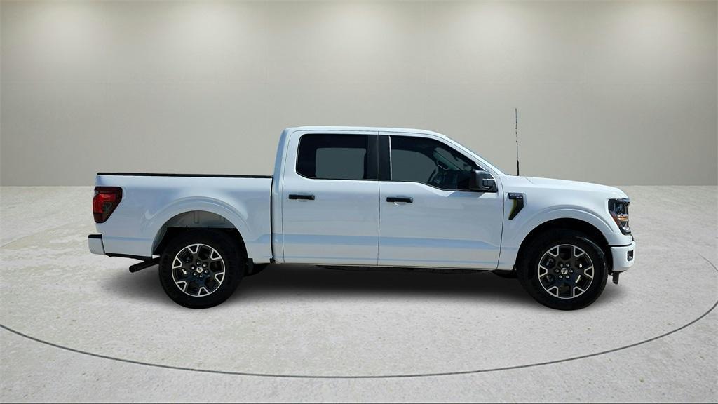 new 2024 Ford F-150 car, priced at $38,014