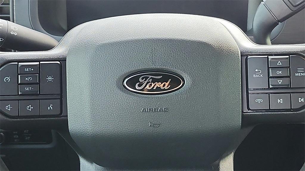 new 2024 Ford F-150 car, priced at $38,014