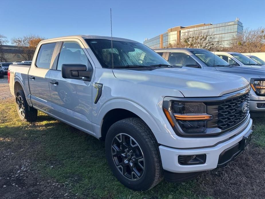 new 2024 Ford F-150 car, priced at $40,885