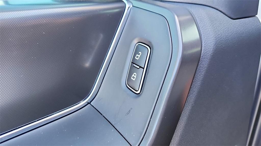 new 2025 Ford F-150 car, priced at $46,897