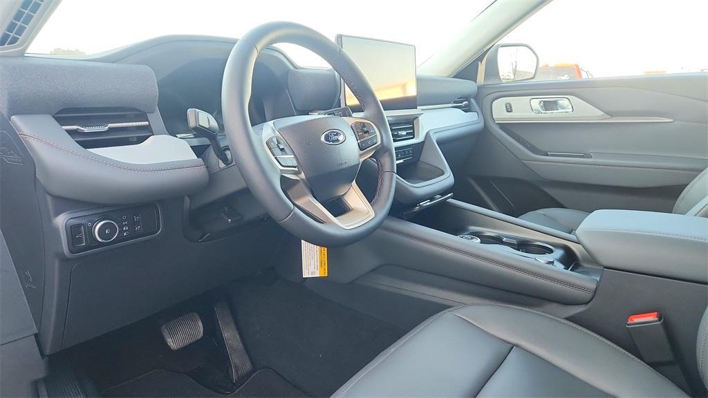 new 2025 Ford Explorer car, priced at $38,679