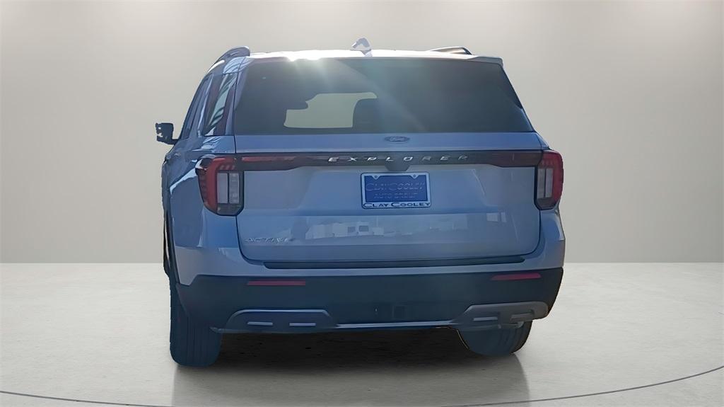 new 2025 Ford Explorer car, priced at $38,679