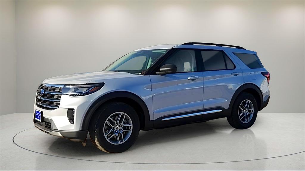new 2025 Ford Explorer car, priced at $38,679