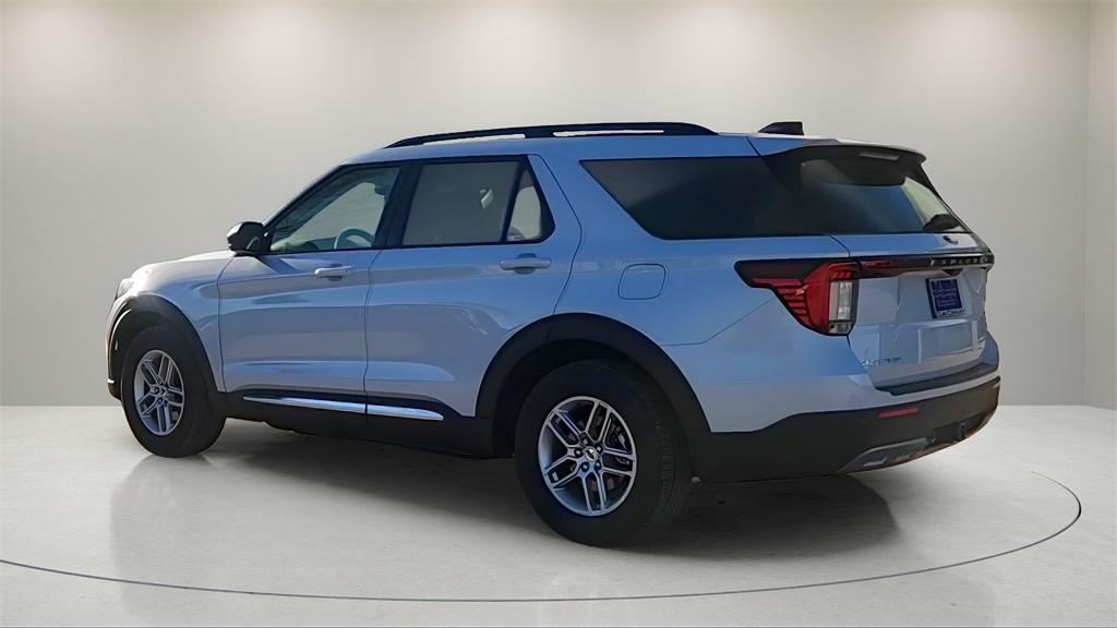 new 2025 Ford Explorer car, priced at $38,679
