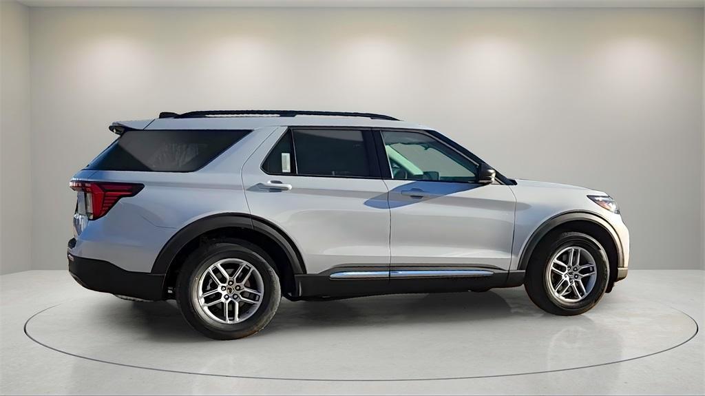 new 2025 Ford Explorer car, priced at $38,679