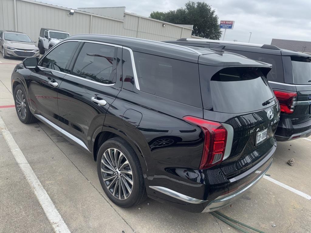 used 2023 Hyundai Palisade car, priced at $39,000