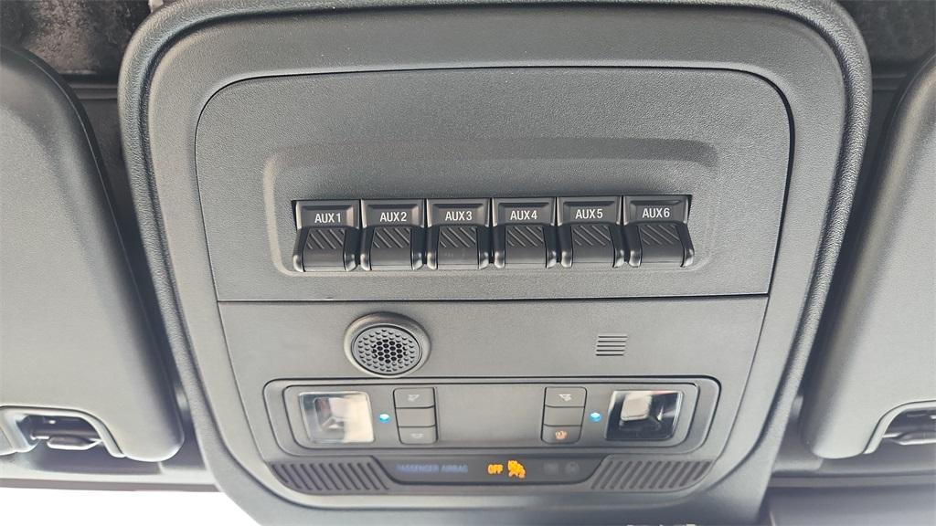 new 2025 Ford Bronco car, priced at $45,227