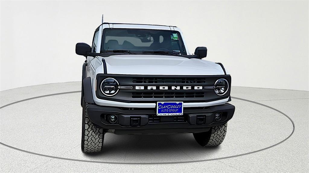 new 2025 Ford Bronco car, priced at $45,227