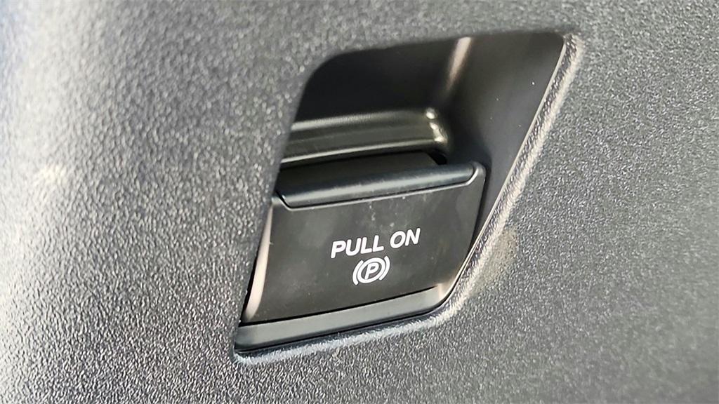 new 2025 Ford Bronco car, priced at $45,227