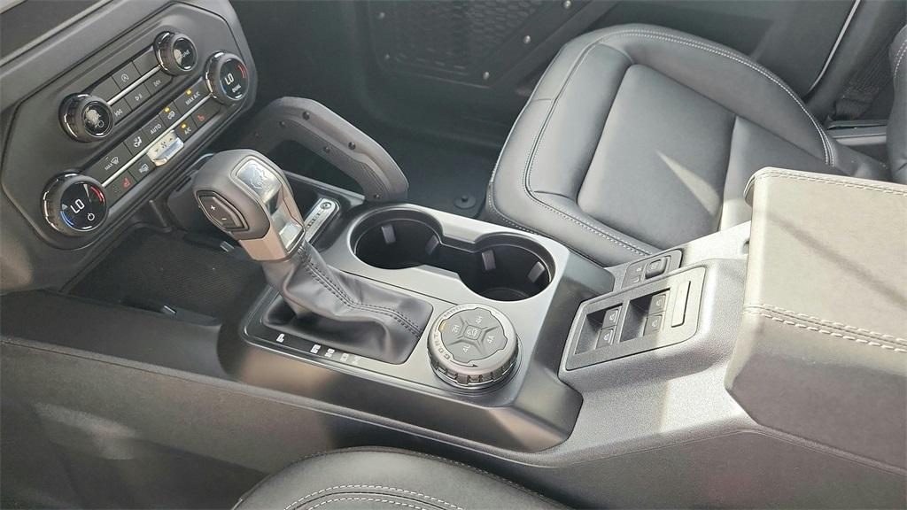 new 2025 Ford Bronco car, priced at $45,227
