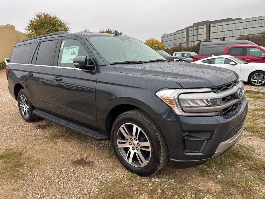 new 2024 Ford Expedition Max car, priced at $58,908