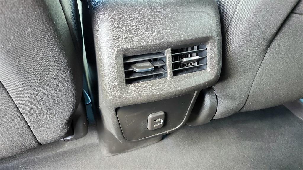 used 2022 Chevrolet Equinox car, priced at $21,000