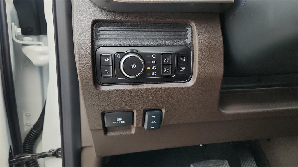 new 2025 Ford F-250 car, priced at $88,493