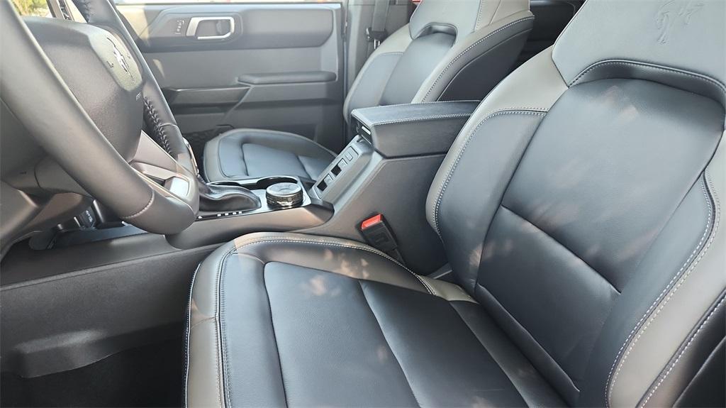 new 2025 Ford Bronco car, priced at $52,771