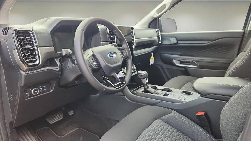 new 2025 Ford Ranger car, priced at $36,698