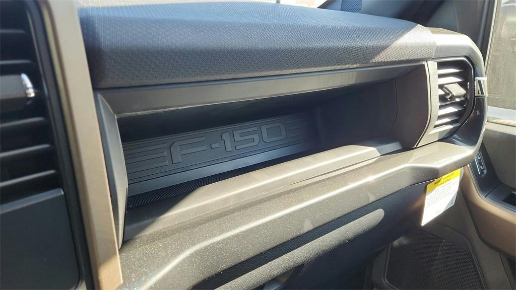new 2025 Ford F-150 car, priced at $45,704