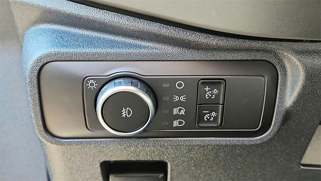 new 2025 Ford Bronco car, priced at $44,566