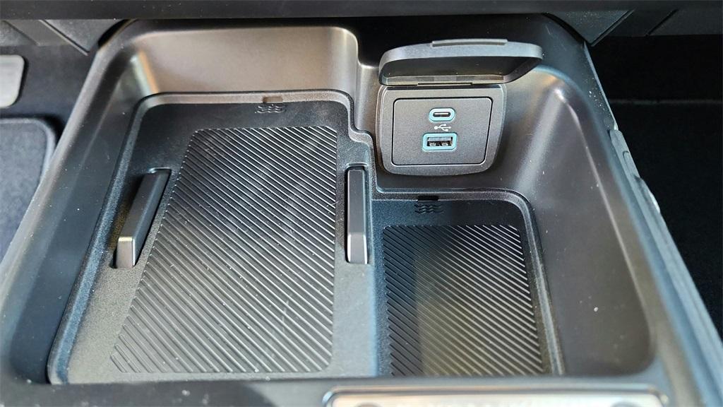 new 2025 Ford Bronco car, priced at $44,566