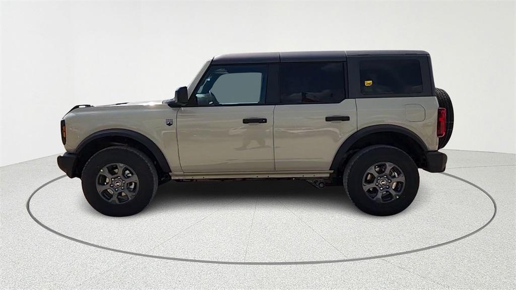 new 2025 Ford Bronco car, priced at $40,151
