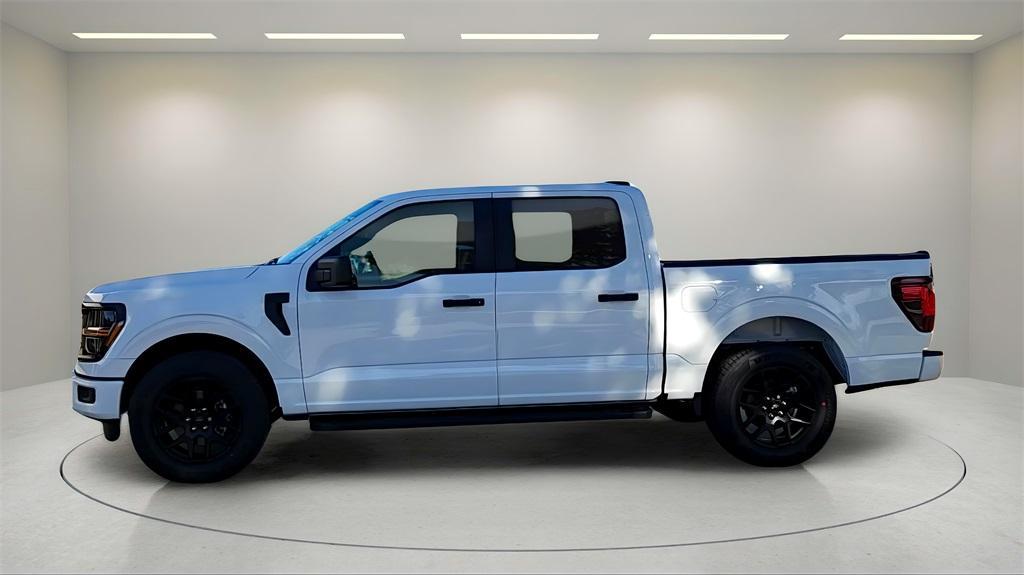 new 2024 Ford F-150 car, priced at $38,424