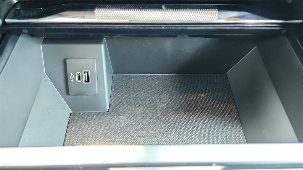 new 2025 Ford F-150 car, priced at $59,570