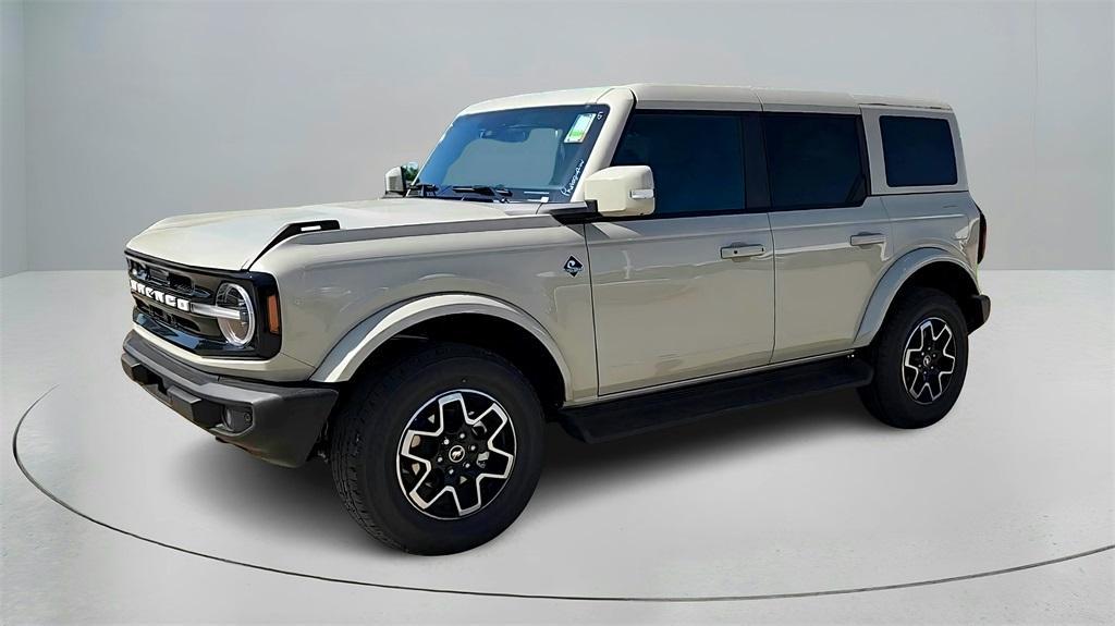 new 2025 Ford Bronco car, priced at $51,839