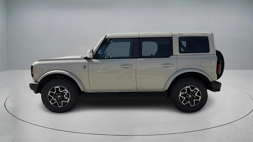 new 2025 Ford Bronco car, priced at $52,339