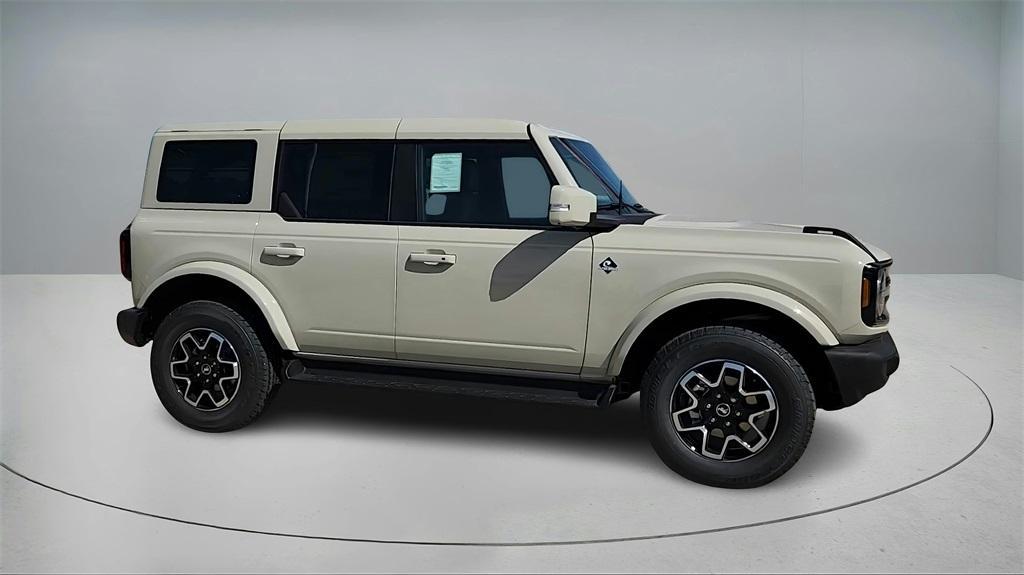 new 2025 Ford Bronco car, priced at $52,339