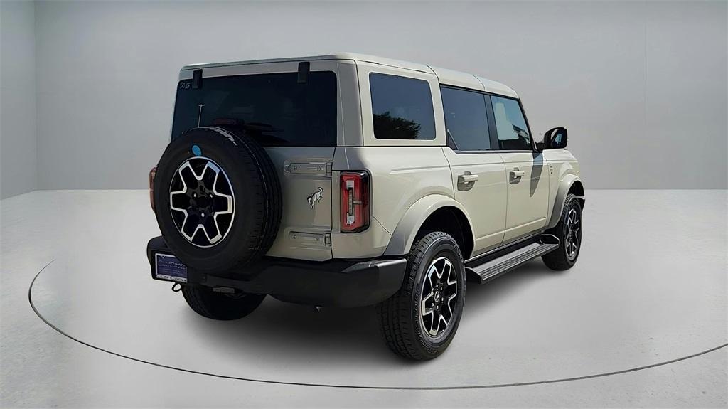 new 2025 Ford Bronco car, priced at $52,339