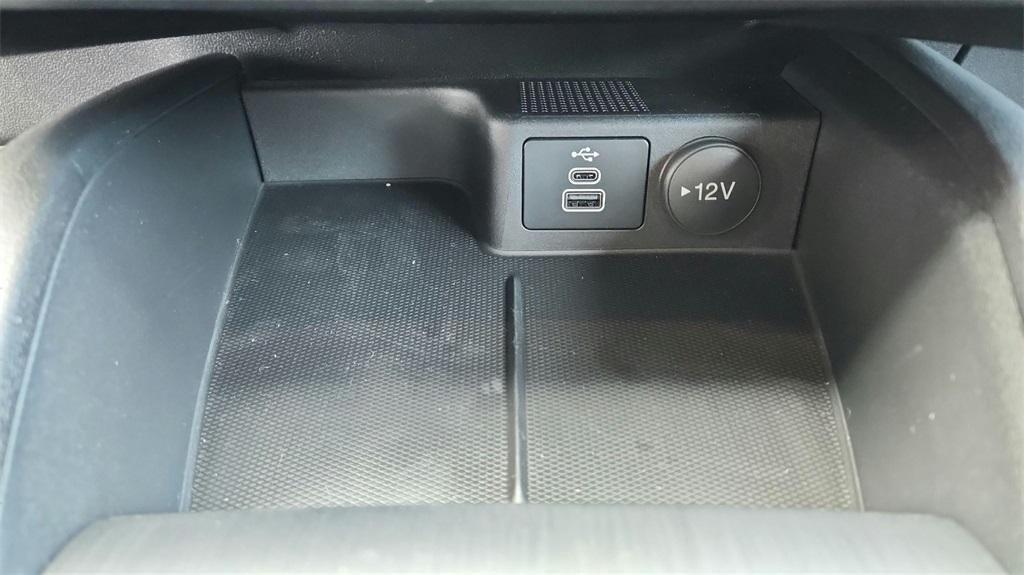 new 2025 Ford Escape car, priced at $30,250