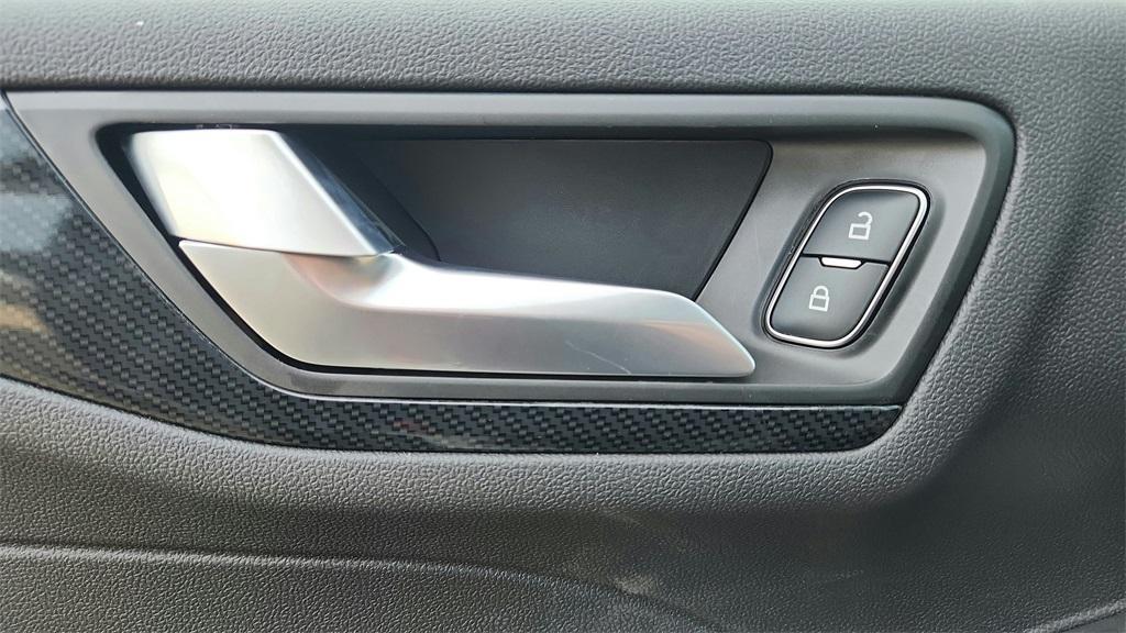 new 2025 Ford Escape car, priced at $25,906