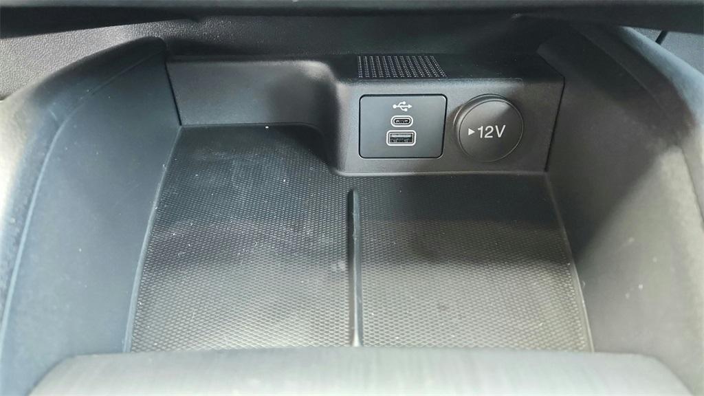 new 2025 Ford Escape car, priced at $25,906