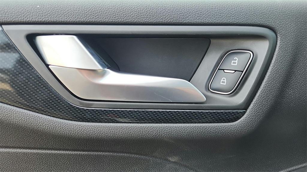 new 2025 Ford Escape car, priced at $30,250