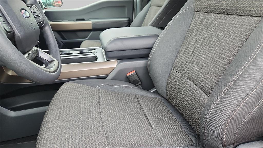 new 2025 Ford F-150 car, priced at $49,825