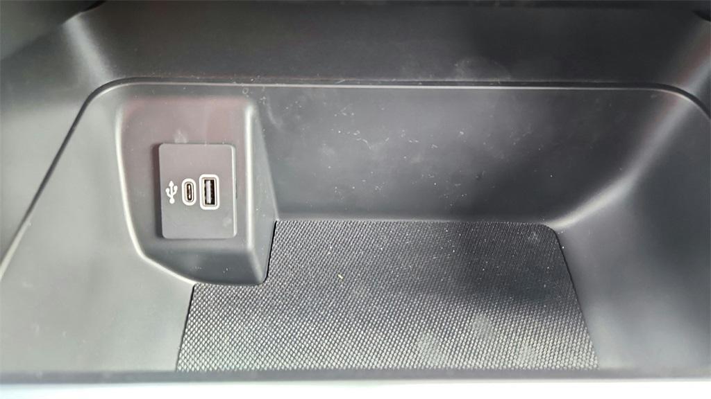 new 2025 Ford F-150 car, priced at $49,825