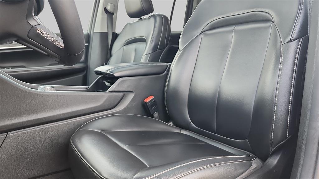 used 2023 Jeep Grand Cherokee 4xe car, priced at $25,000