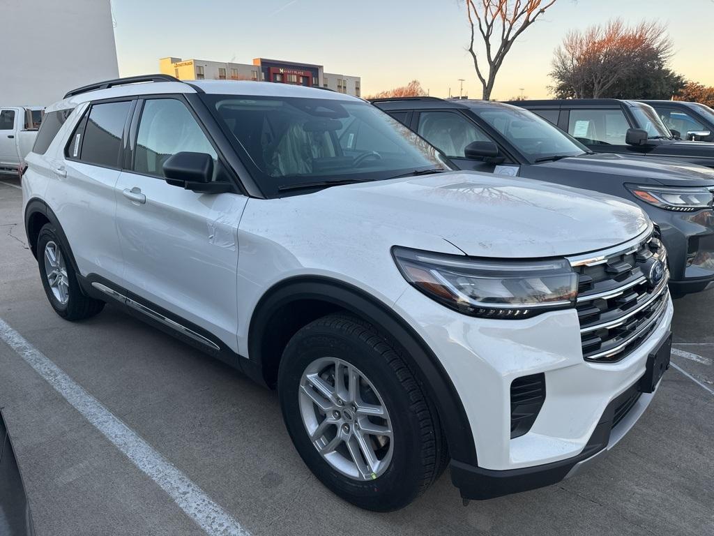 new 2025 Ford Explorer car, priced at $36,521