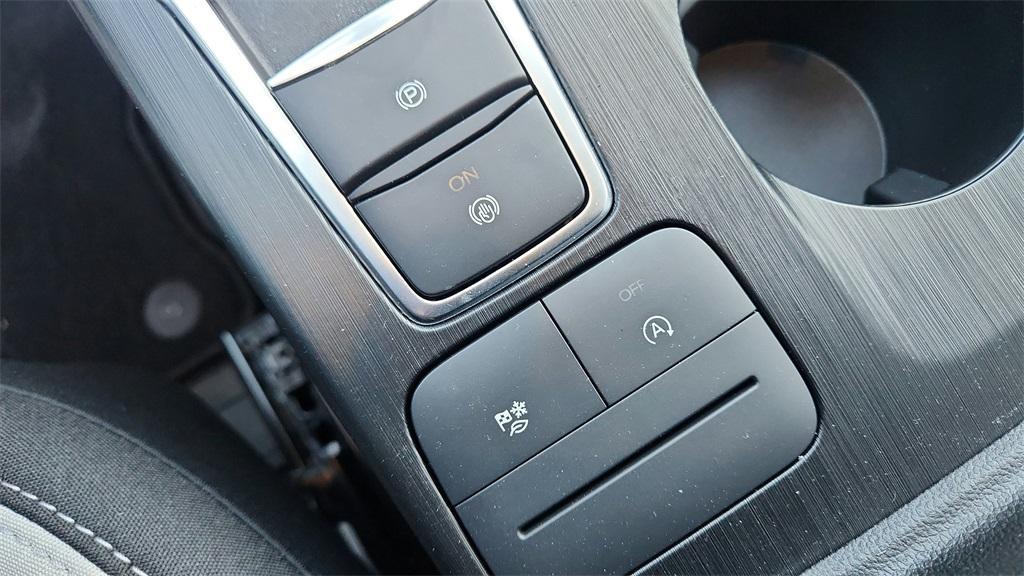 new 2025 Ford Escape car, priced at $28,362