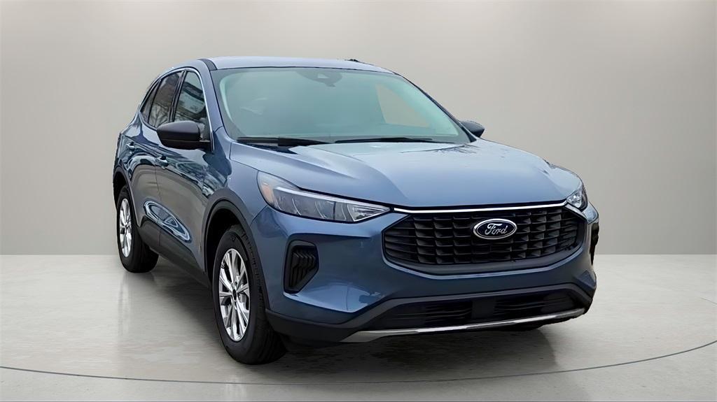 new 2025 Ford Escape car, priced at $28,362