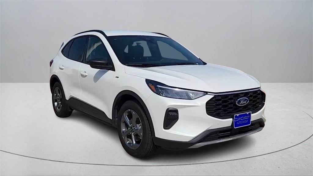 new 2025 Ford Escape car, priced at $25,500